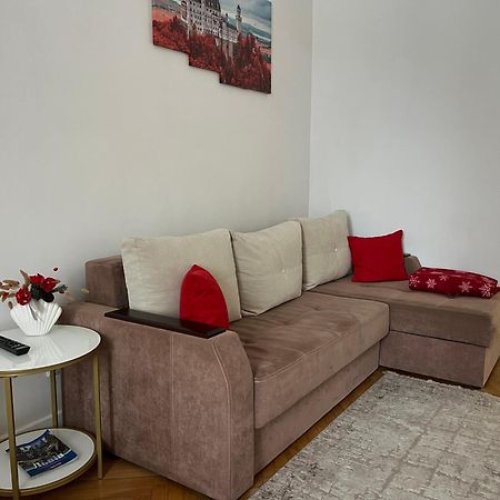 Siesta Apartment On Stefanyka Lemberg Exterior foto